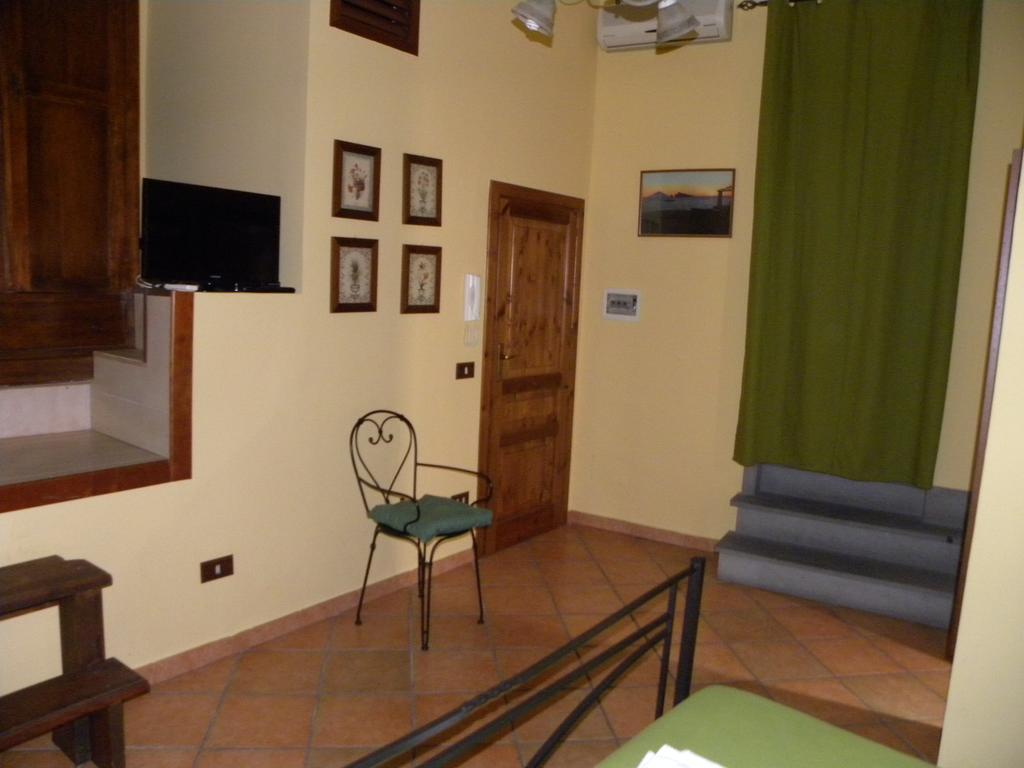 Case Vacanze Albamarina Липари Стая снимка